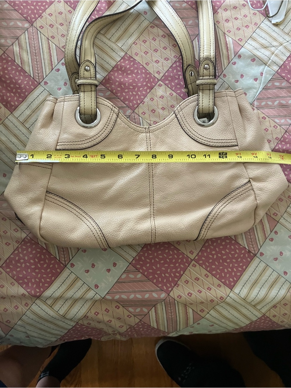 NEW Tignanello Pebble Shopper Cream Brûlée Handbag w/ Straps MSRP $149 - Picture 7 of 10
